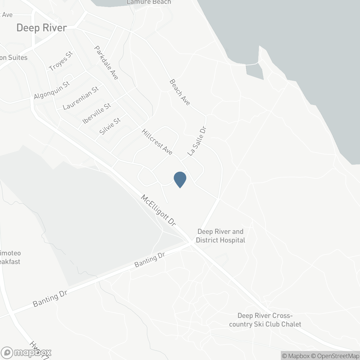 98 GLENDALE AVENUE, Deep River, Ontario K0J 1P0